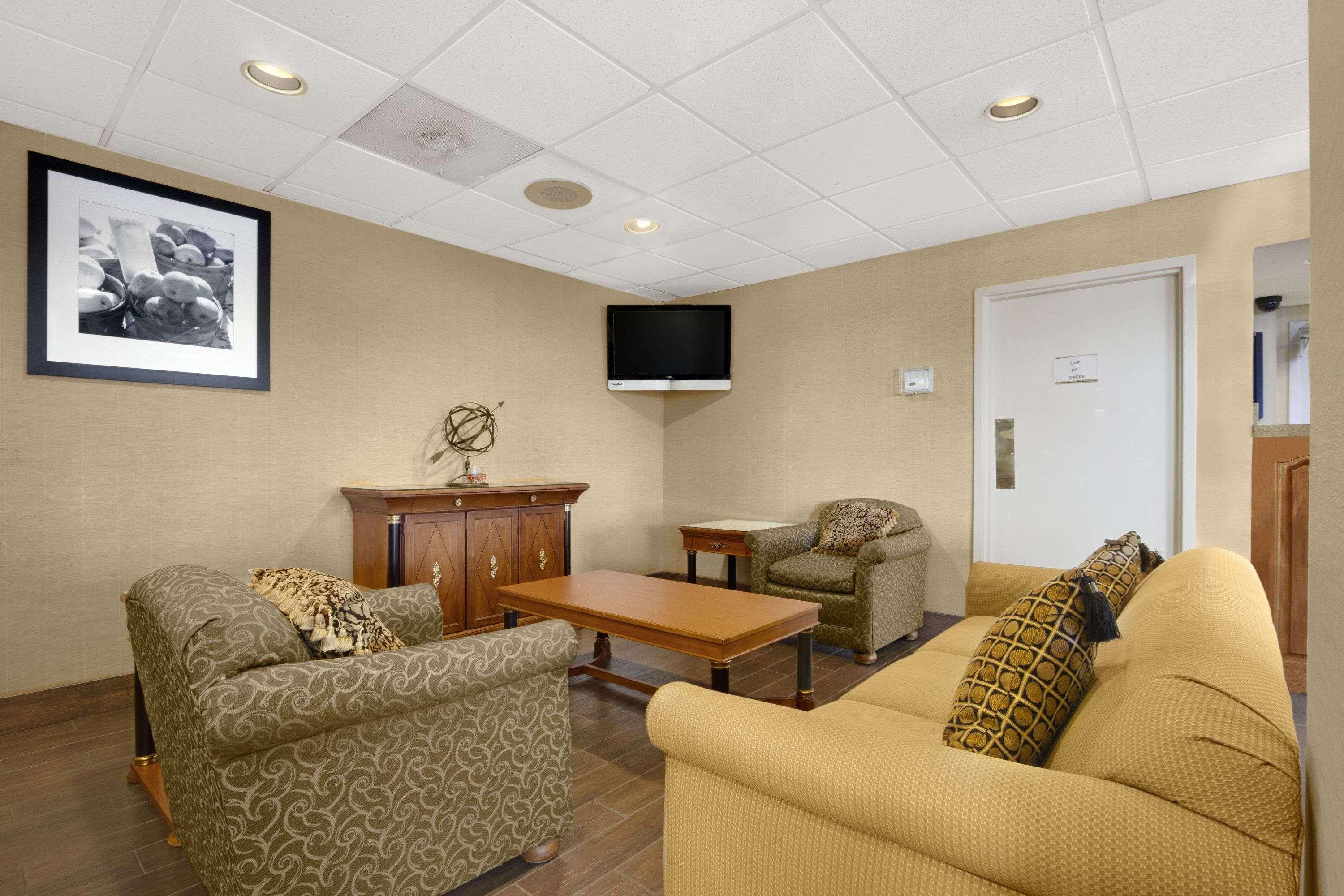 Super 8 By Wyndham Oxford Exterior foto